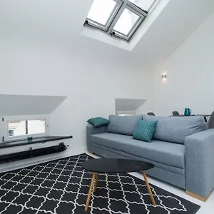Old Town 1 Bedroom Oasis With Ac And Double Shower Appartamento Praga