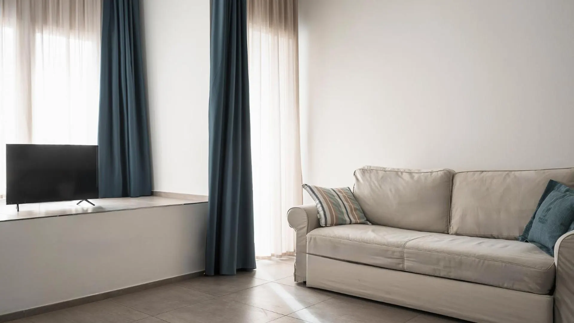 Rivabella Suite Apartments Rimini Italie